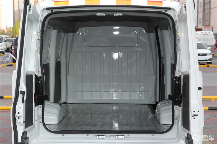 上海新能源電動面包車租賃